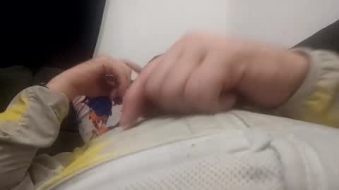 Snapshot of giddyup2222222 chatting on January 8, 7:05 pm giddyup2222222 online show from January 8, 7:05 pm