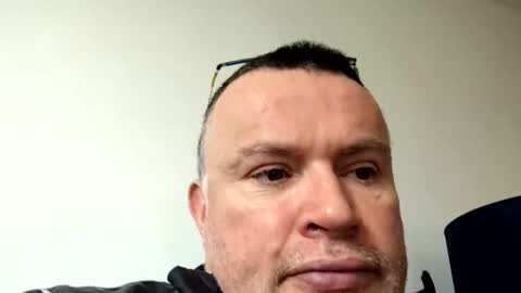 Snapshot of giddyup2222222 chatting on February 13, 11:06 am giddyup2222222 online show from February 13, 11:06 am