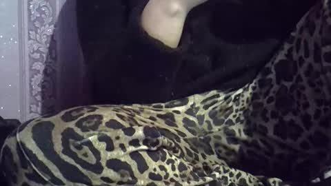 Snapshot of gigabitspark chatting on March 24, 11:21 pm gigabitspark online show from March 24, 11:21 pm