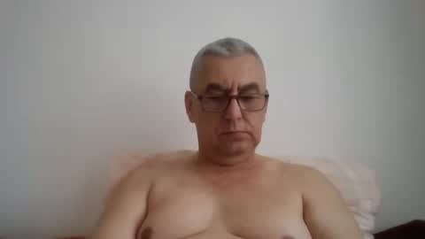 Snapshot of gigi1970 chatting on June 19, 9:13 am gigi1970 online show from June 19, 9:13 am