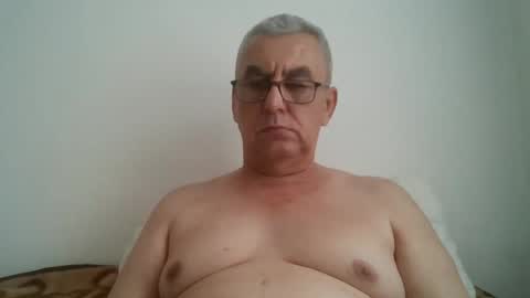 Snapshot of gigi1970 chatting on June 26, 12:20 pm gigi1970 online show from June 26, 12:20 pm