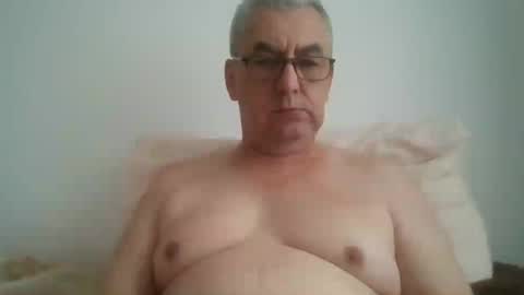 Snapshot of gigi1970 chatting on July 4, 7:14 am gigi1970 online show from July 4, 7:14 am