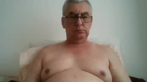 Snapshot of gigi1970 chatting on July 15, 8:41 am gigi1970 online show from July 15, 8:41 am