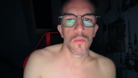 Gigi online show from June 6, 3:44 am