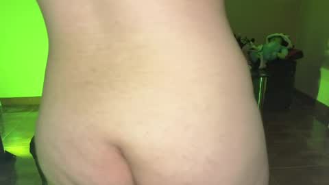 Gigi hart online show from May 23, 1:44 am