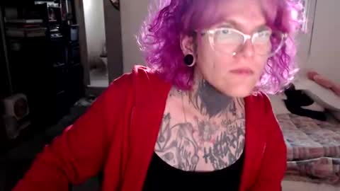 Gigi do Privacy online show from May 31, 8:10 pm