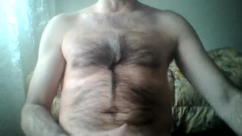 Snapshot of gigigegio chatting on January 6, 2:25 pm gigigegio sky online show from January 6, 2:25 pm