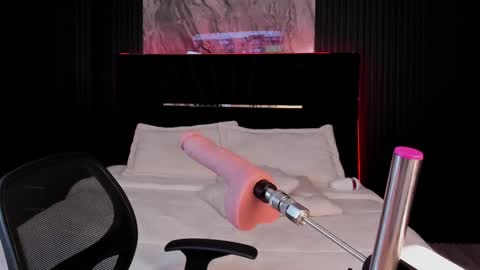 Snapshot of gigiidoll chatting on February 11, 2:46 pm Gigi Doll online show from February 11, 2:46 pm