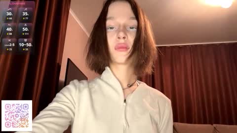 Molly online show from November 24, 7:35 pm