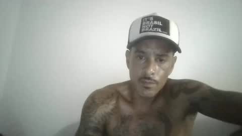 gigio492495 online show from March 15, 12:05 am