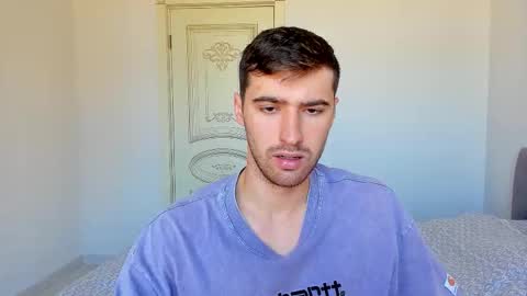 gilbertogonzales online show from September 17, 6:48 am