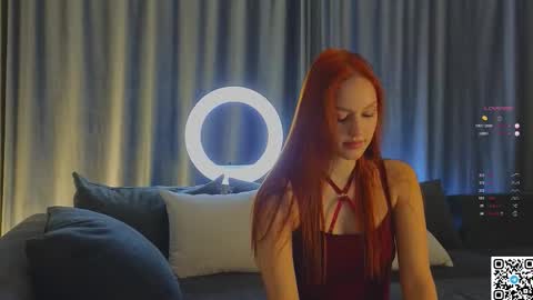 Stacy online show from September 17, 5:47 pm