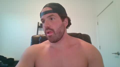 Snapshot of gildedsins1 chatting on November 1, 11:51 pm WildBoyVibes online show from November 1, 11:51 pm