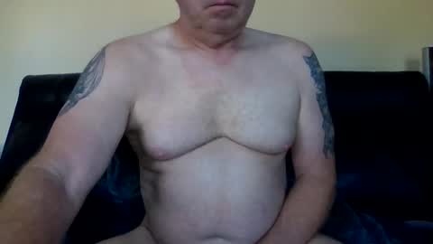 gimmmieoooo online show from March 8, 9:51 pm