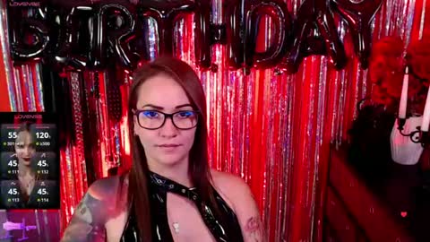 Snapshot of gina_hotlick chatting on July 9, 4:49 am gina_hotlick online show from July 9, 4:49 am