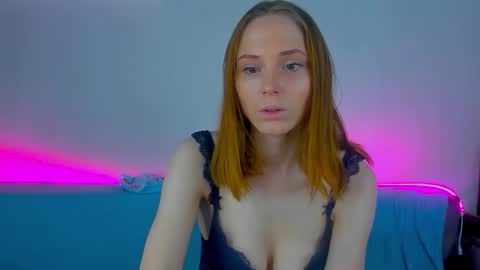 Gina online show from October 9, 11:30 am