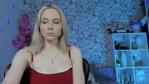 Gina online show from May 1, 1:10 am