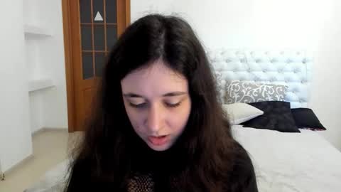 Kate online show from September 26, 9:57 am