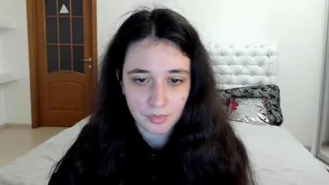 Kate online show from October 25, 9:06 am