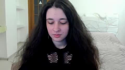 Kate online show from April 12, 9:14 am
