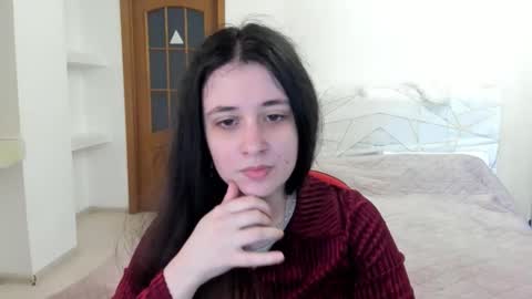 Kate online show from April 27, 8:01 am