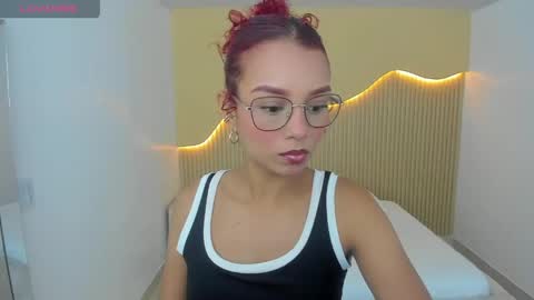 G I A N A  online show from June 1, 7:37 pm