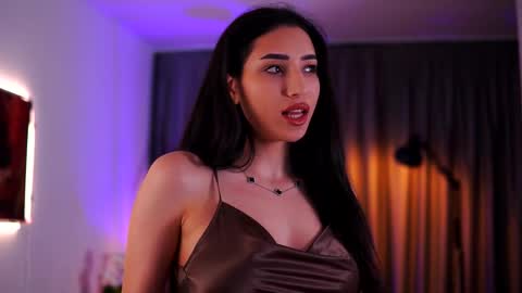 Gina online show from March 8, 8:46 pm