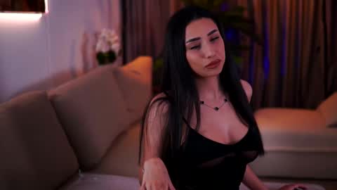 Gina online show from March 12, 7:28 pm