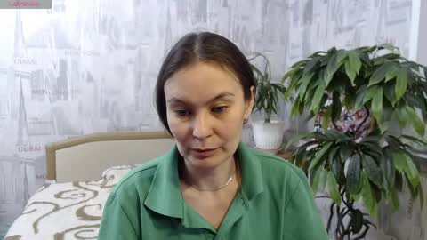 ginaxsoulah   online show from May 13, 1:52 pm