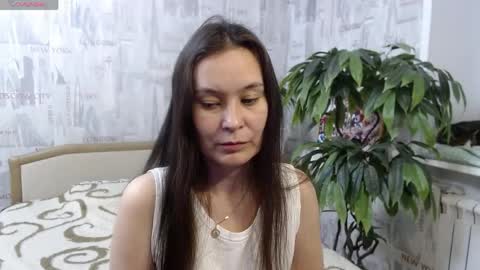 ginaxsoulah   online show from May 28, 7:00 pm