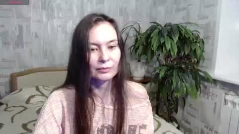 ginaxsoulah   online show from June 15, 8:33 pm
