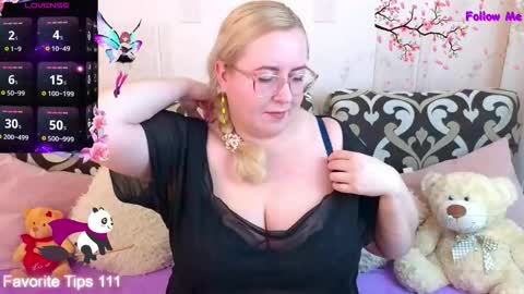 Snapshot of ginesia chatting on November 16, 1:39 pm ginesia online show from November 16, 1:39 pm