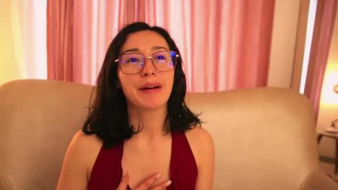 Snapshot of ginevra_esposito chatting on May 26, 12:56 pm Ginn online show from May 26, 12:56 pm