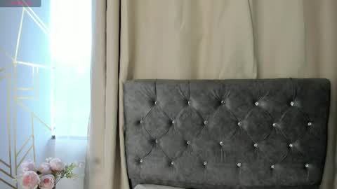 Snapshot of ginevra_esposito chatting on July 10, 7:38 pm Ginn online show from July 10, 7:38 pm