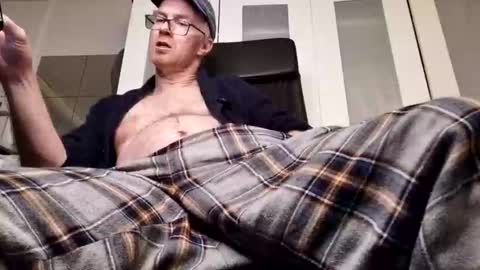 Snapshot of gingecream chatting on February 22, 12:34 am gingecream online show from February 22, 12:34 am