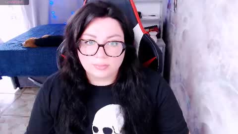 Snapshot of ginger_grayy chatting on June 30, 9:32 am Alexa here online show from June 30, 9:32 am