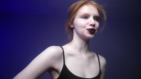        im expecting 350 thumbs up on my altar   online show from February 4, 10:13 pm