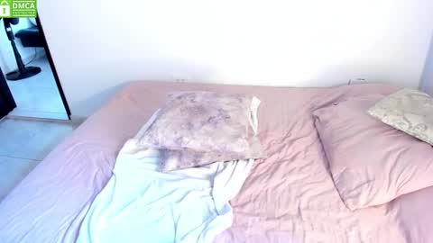 Snapshot of ginger_smil chatting on January 15, 3:29 pm Diana online show from January 15, 3:29 pm