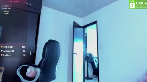Snapshot of ginger_smil chatting on March 12, 2:56 pm Diana online show from March 12, 2:56 pm