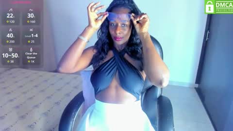 Snapshot of ginger_smil chatting on September 12, 11:32 am Diana online show from September 12, 11:32 am