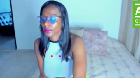 Snapshot of ginger_smil chatting on October 11, 11:42 am Diana online show from October 11, 11:42 am