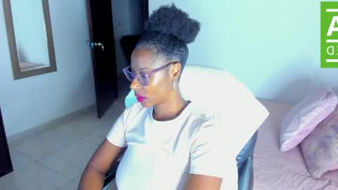  Diana   online show from May 29, 9:07 am