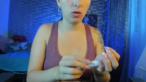 Ginger online show from May 23, 10:58 pm