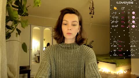 Snapshot of gingerbread__house chatting on December 24, 5:13 pm Vasilisa online show from December 24, 5:13 pm