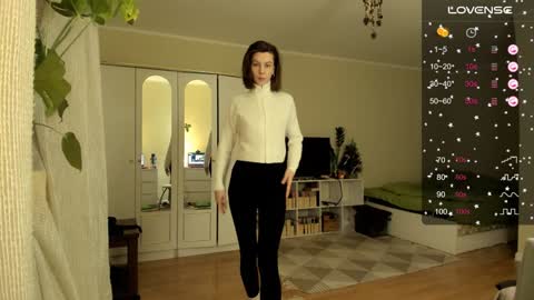 Snapshot of gingerbread__house chatting on January 14, 4:18 pm Vasilisa online show from January 14, 4:18 pm