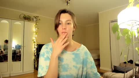 Snapshot of gingerbread__house chatting on October 14, 3:13 pm Vasilisa online show from October 14, 3:13 pm