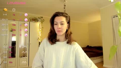 Snapshot of gingerbread__house chatting on November 22, 11:53 am Vasilisa online show from November 22, 11:53 am