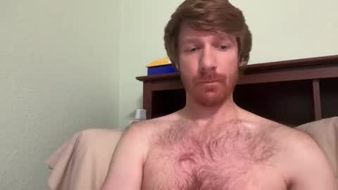 Snapshot of gingermania10 chatting on October 18, 12:13 am gingermania10 online show from October 18, 12:13 am