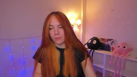 gingerr_pie online show from October 7, 6:27 pm