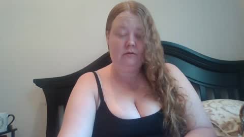 Snapshot of gingersnapssxx chatting on July 30, 12:26 pm gingersnapssxx online show from July 30, 12:26 pm